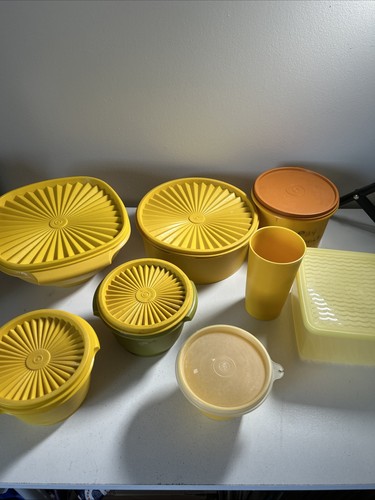 Vintage tupperware containers - vintage,