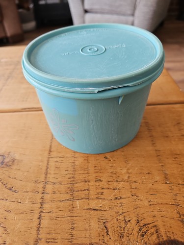 Tupperware tub ruff - tupperware,